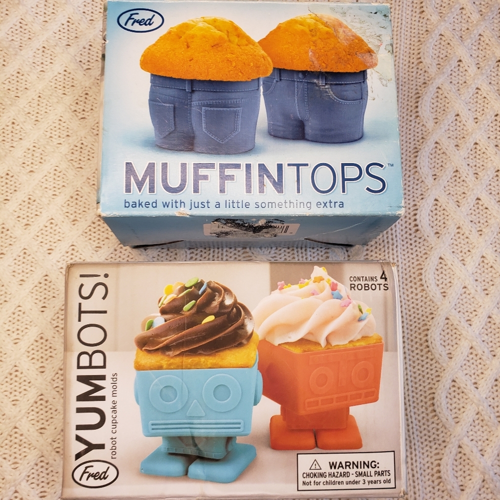 2x Fred & Friends Yumbots + Muffin Tops Muffin Cupcake Liners or Bento Lunch Box